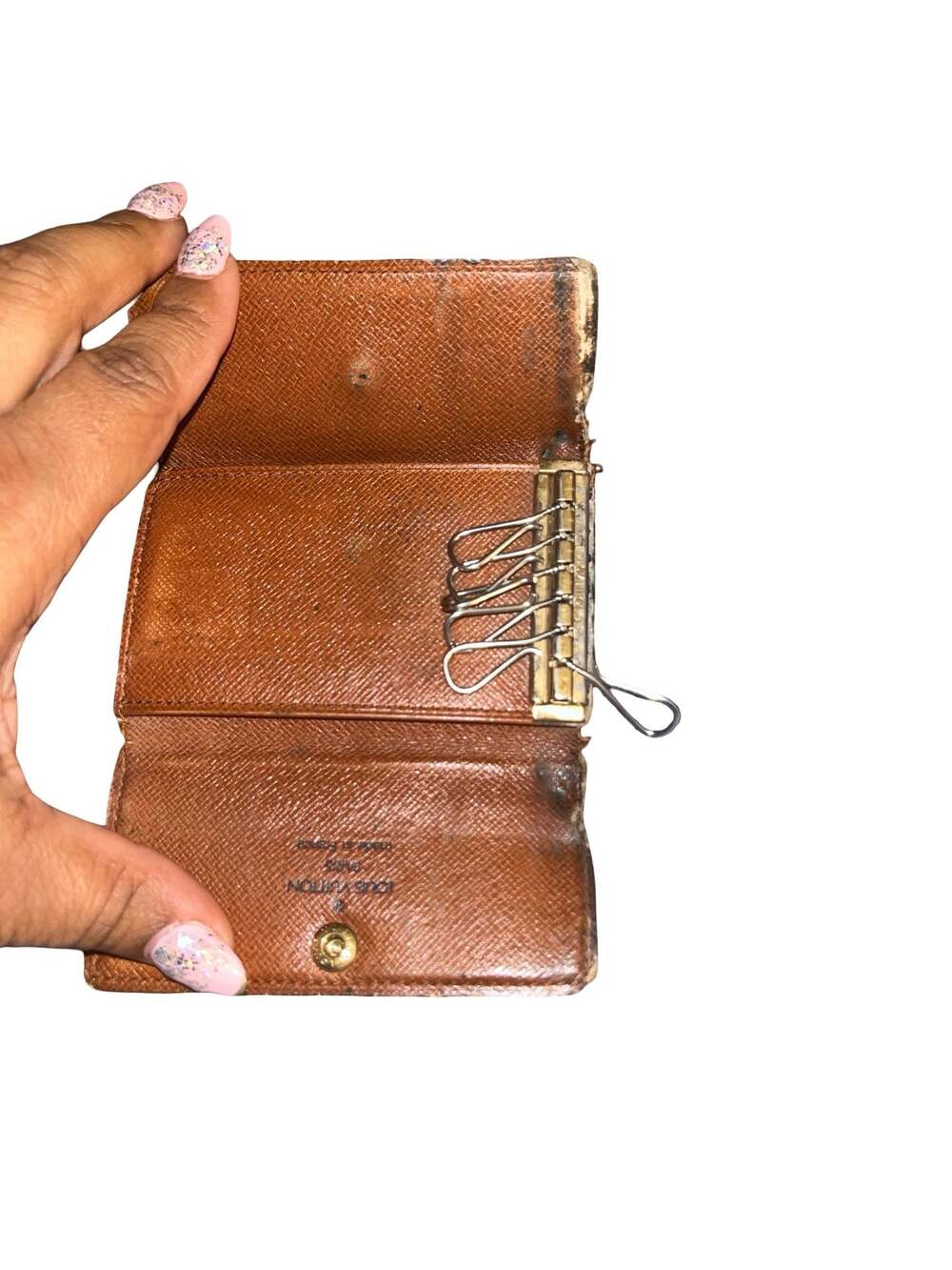 Designer Accessory Bundle: Lv Monogram 6-Ring Key… - image 3